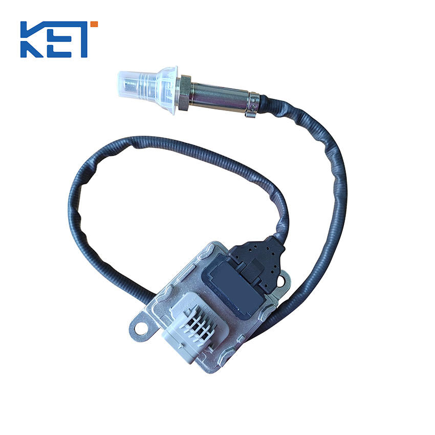 Features of NOx Sensor-5WK9 6746A